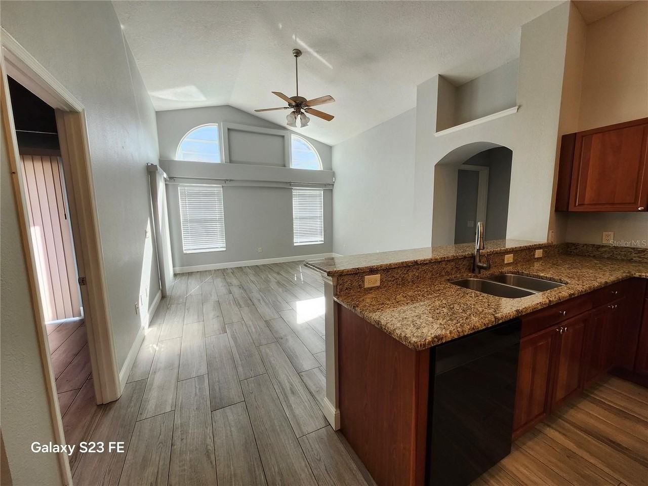 12518 Sparkleberry Rd - Photo 6 of 24
