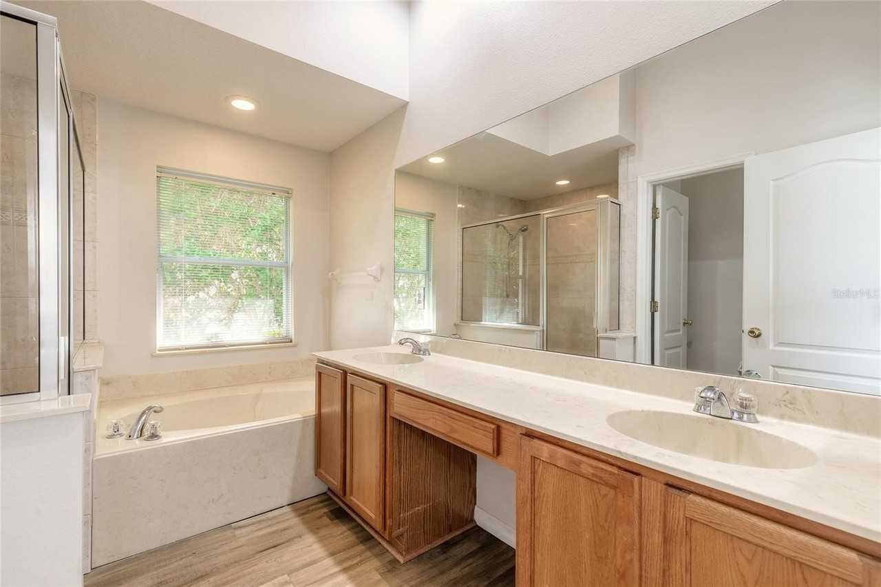 122 Spring Glen Dr - Photo 6 of 8