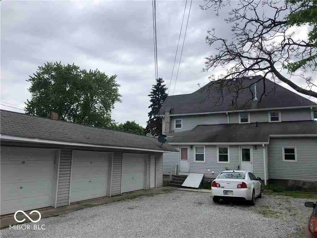 424 N Lebanon St - Photo 3 of 16