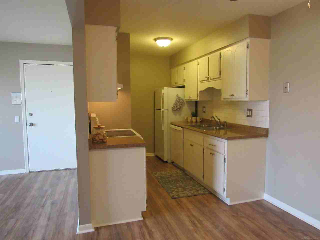 32724 Harper Ave - Photo 5 of 15