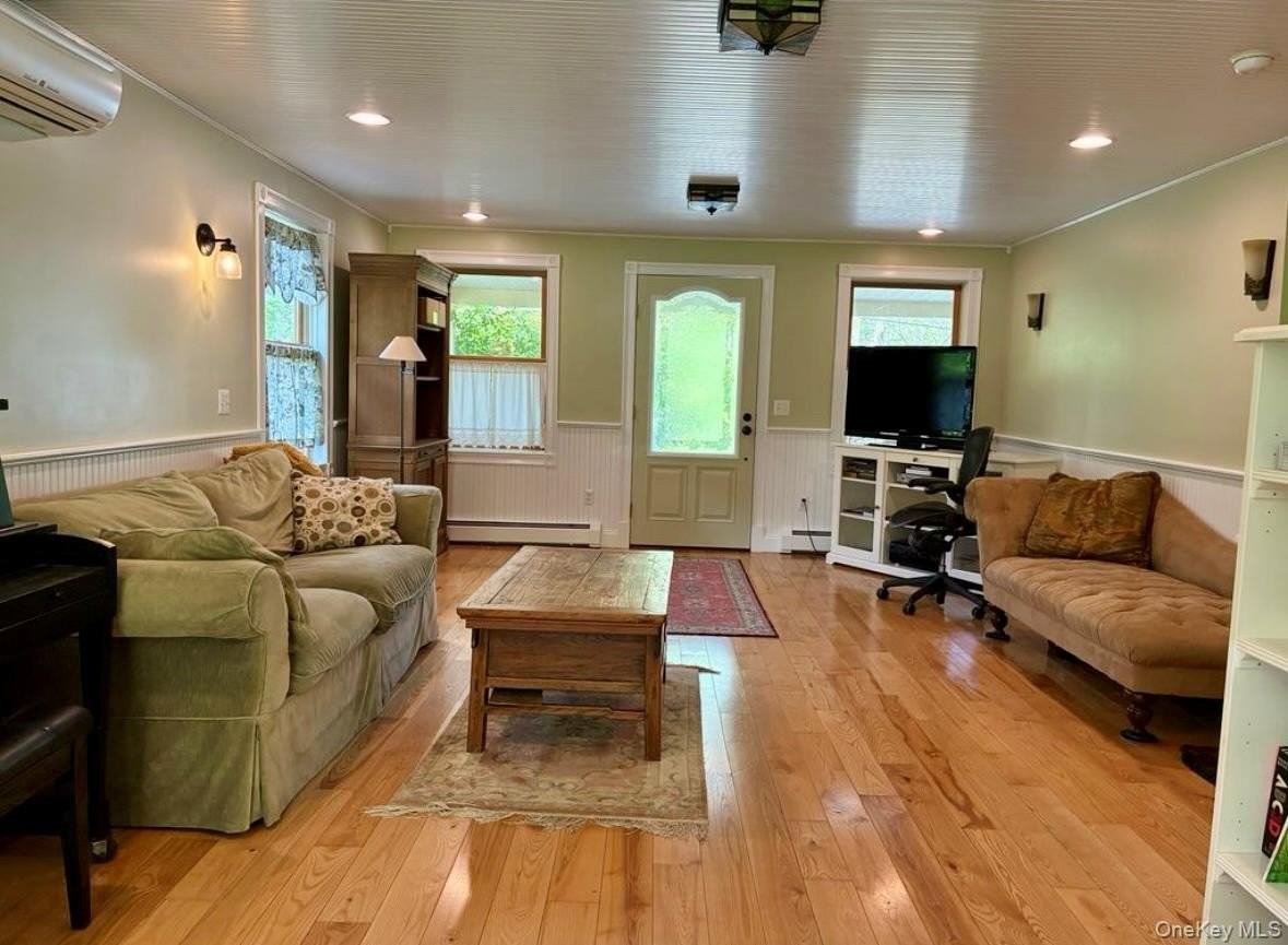 96 Bruceville Rd - Photo 6 of 21