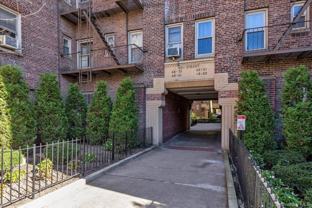 4855 43rd St #3F - Photo 1 of 1
