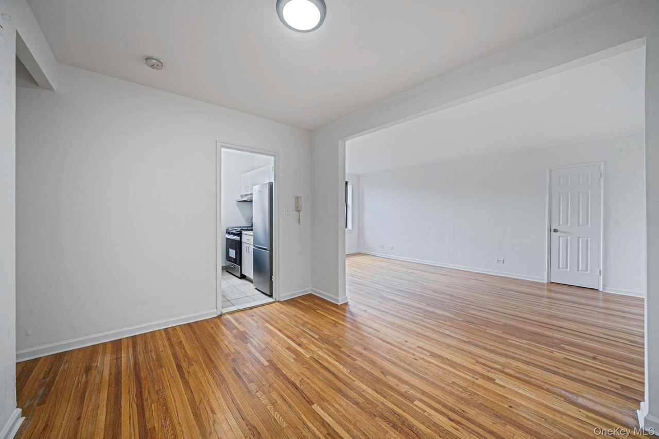 14350 Hoover Ave #605 - Photo 4 of 11