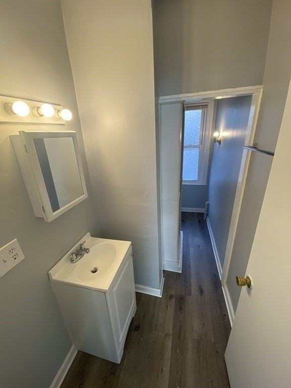 502 4th St #2E - Photo 5 of 5