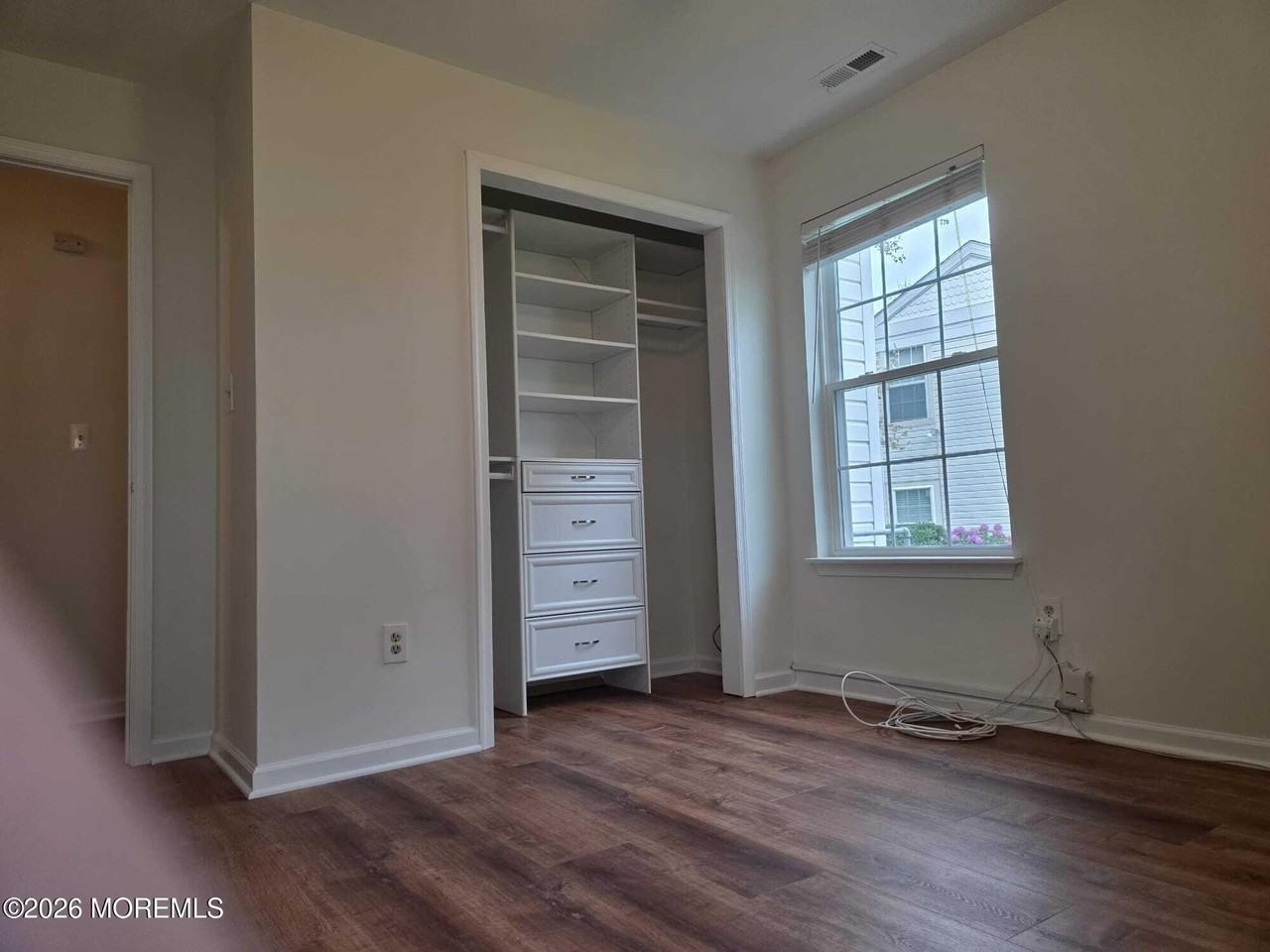 129 Tulip Ln - Photo 5 of 18
