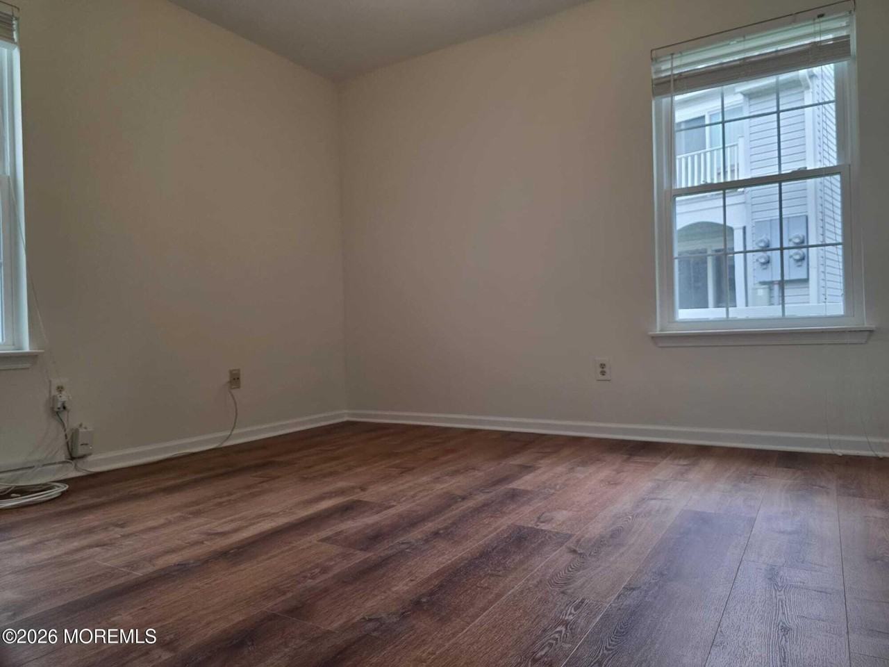 129 Tulip Ln - Photo 7 of 18