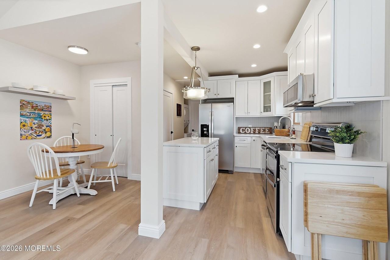 105 O St - Photo 7 of 25