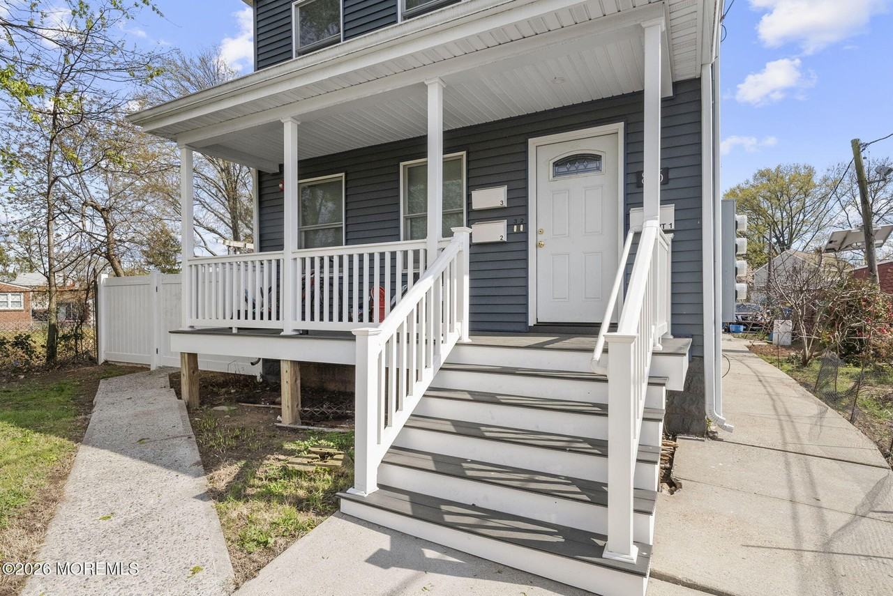 816 King George Rd #2 - Photo 2 of 16