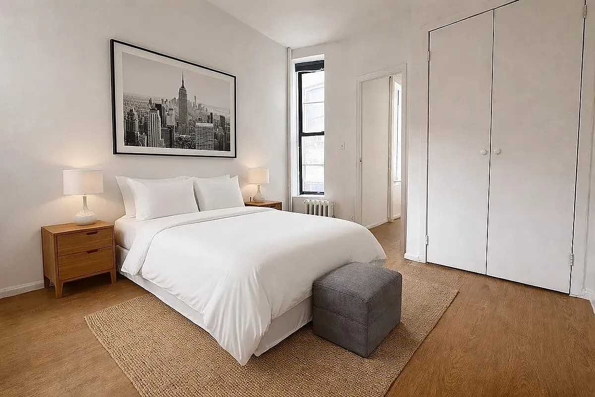 366 W 52nd St #2B - Photo 3 of 5