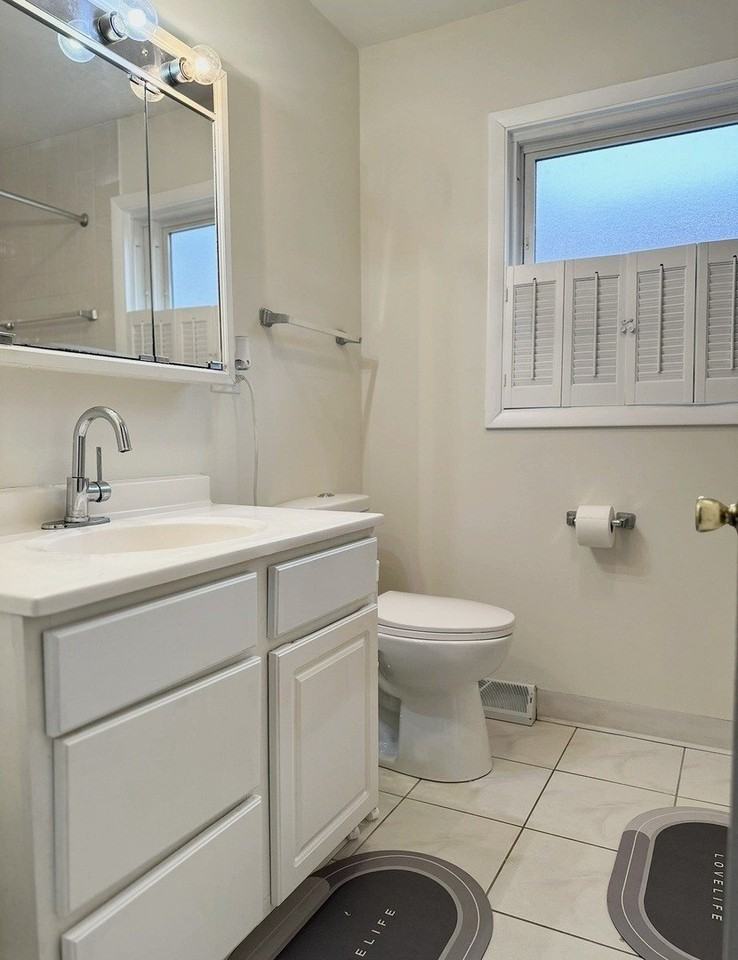 14814 Wabash Ave - Photo 4 of 7