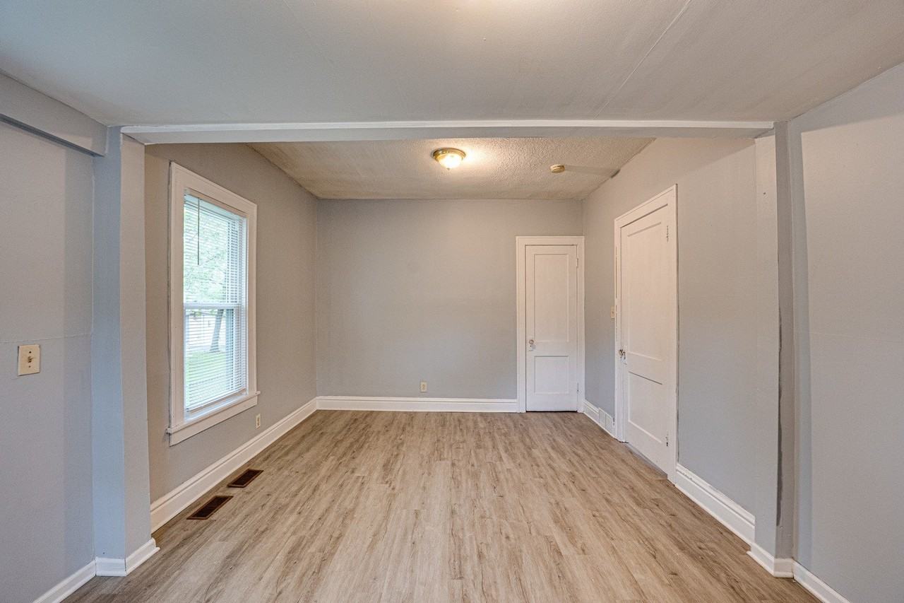 1108 Magnolia Ave - Photo 7 of 18