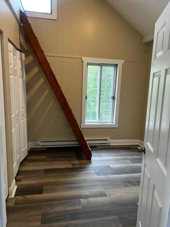 10102 Main St #1A - Photo 3 of 18