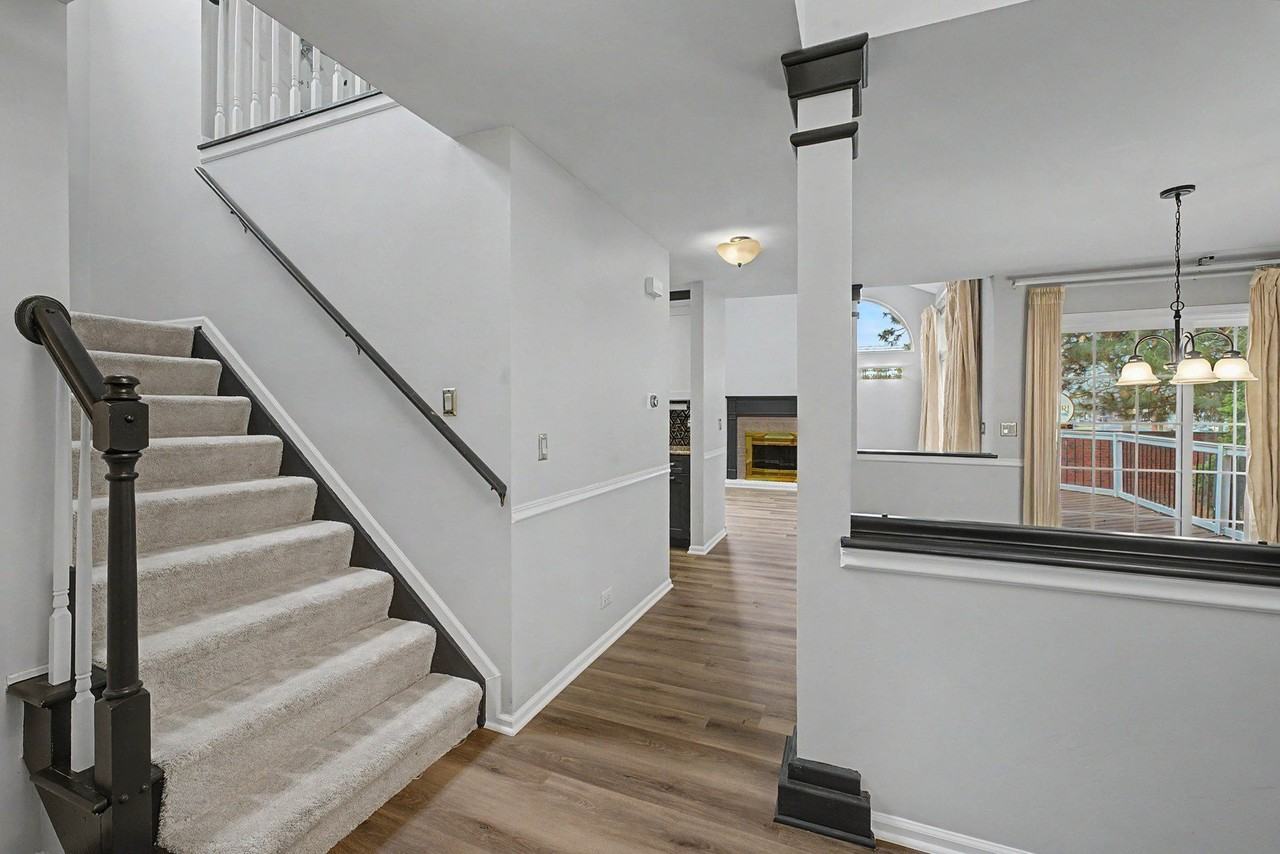 1903 N Evergreen Ave - Photo 3 of 21