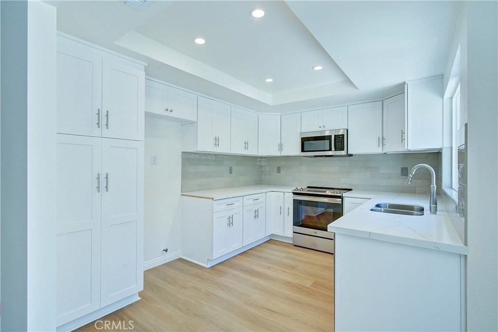 62 Havenwood #47 - Photo 3 of 50