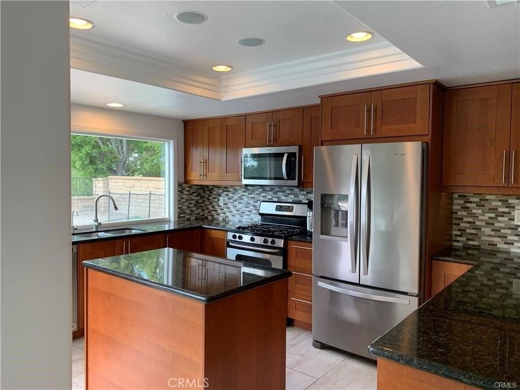 28273 Leticia - Photo 4 of 19