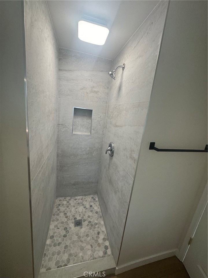 14166 Halper Rd - Photo 6 of 35