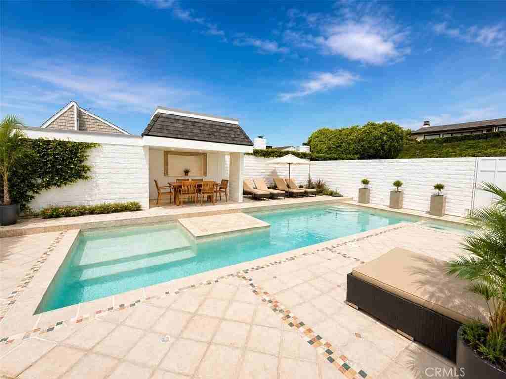 23971 Tasman Bay - Photo 3 of 47