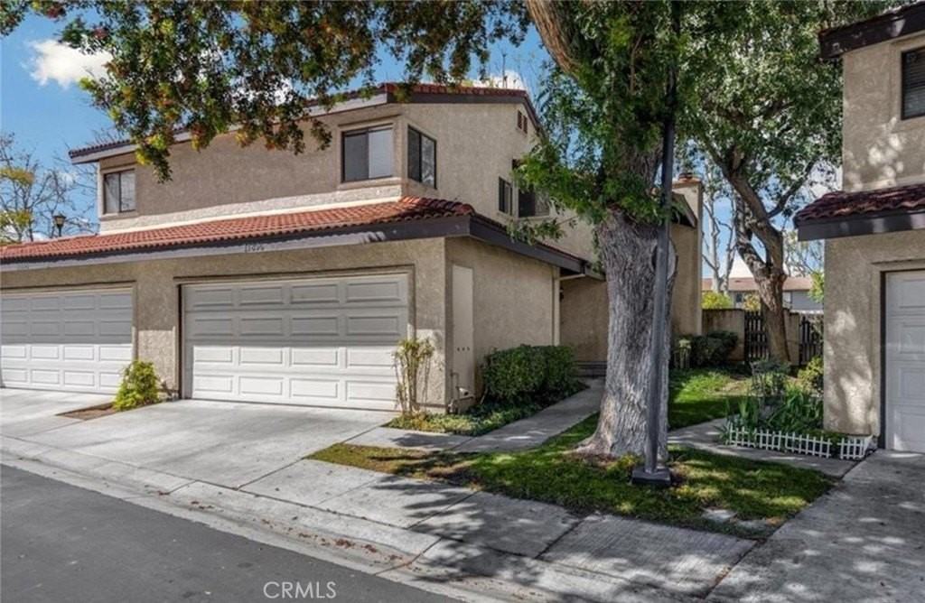 11896 Los Alisos Cir - Photo 2 of 38