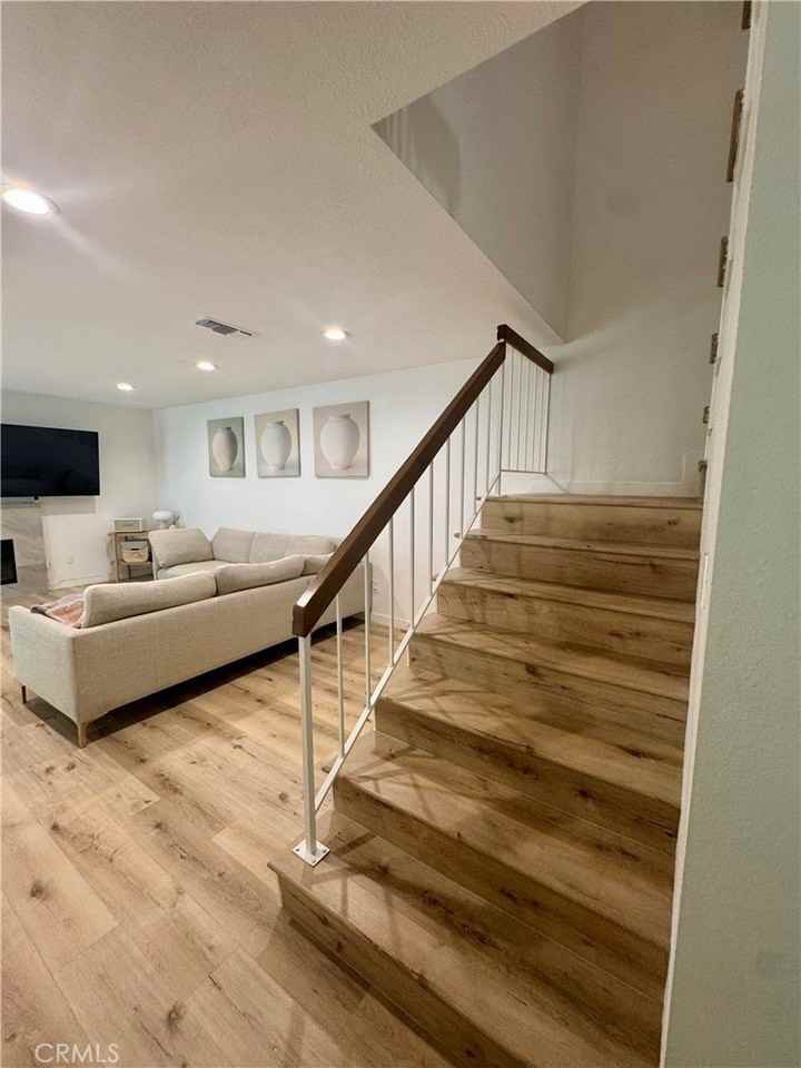2405 Plaza De Vis - Photo 6 of 23
