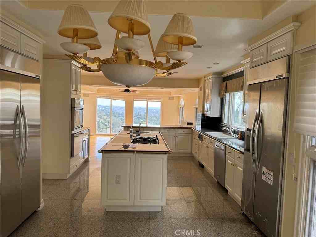 16004 Aurora Crest Dr - Photo 6 of 9