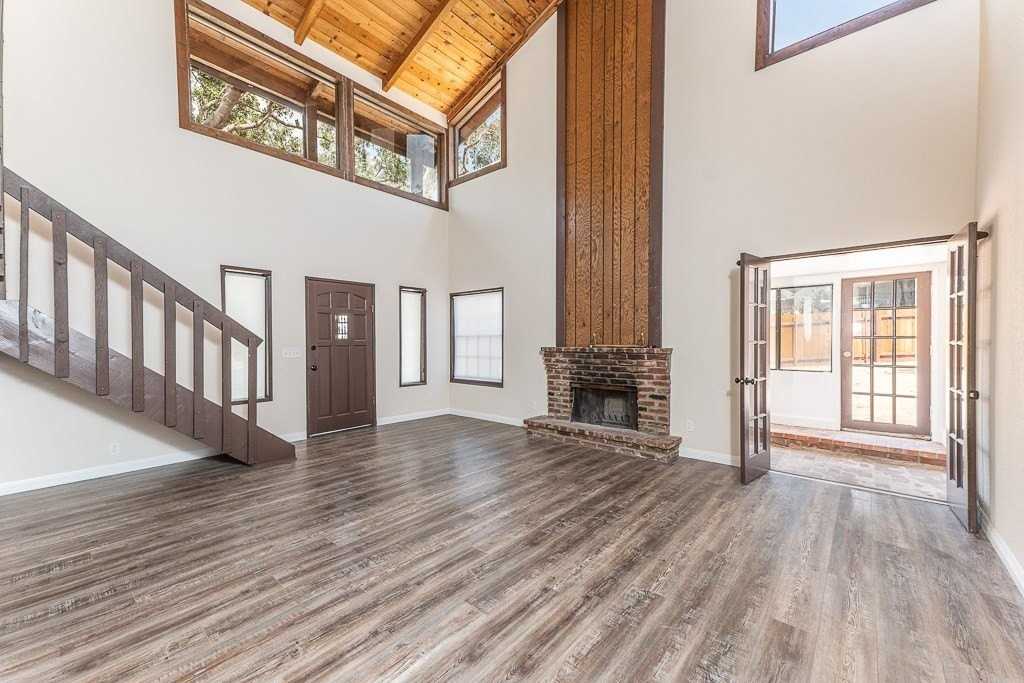 7834 Lilac Ln - Photo 4 of 32