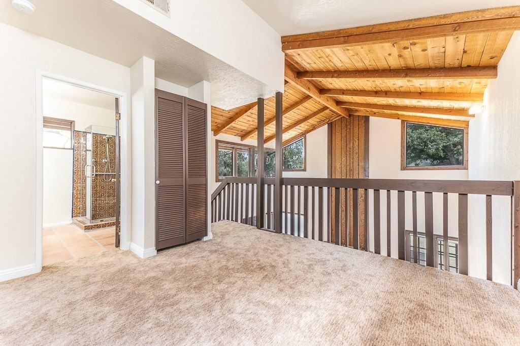 7834 Lilac Ln - Photo 7 of 32