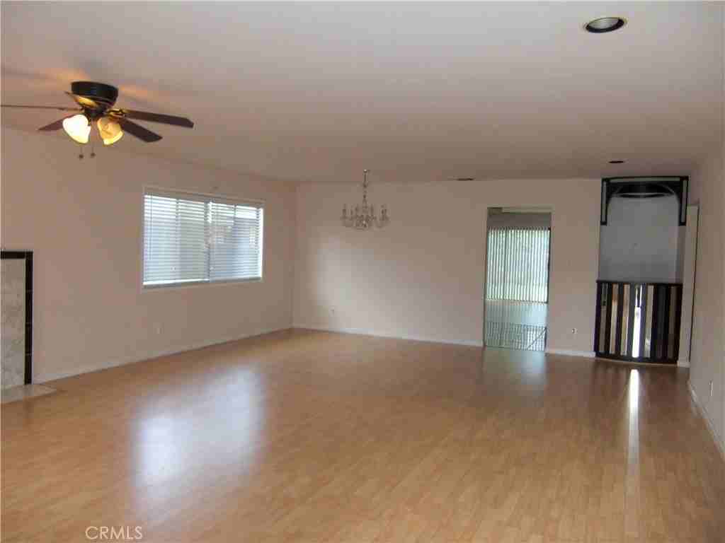 22451 Dolorosa St - Photo 6 of 17