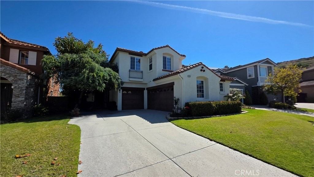 4432 Coffeetree Ln - Photo 3 of 28
