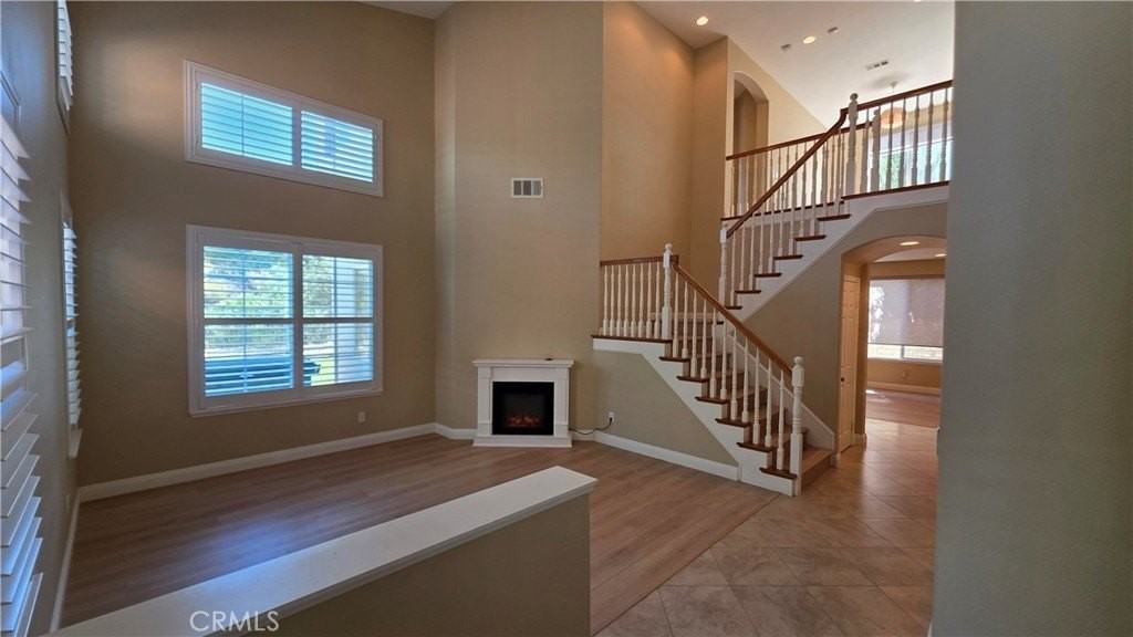 4432 Coffeetree Ln - Photo 5 of 28