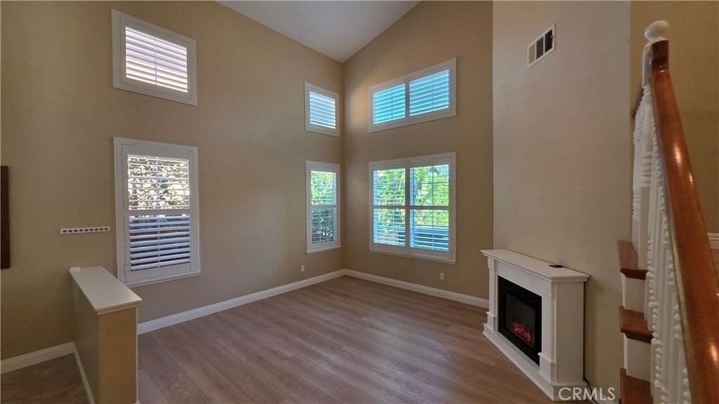 4432 Coffeetree Ln - Photo 6 of 28