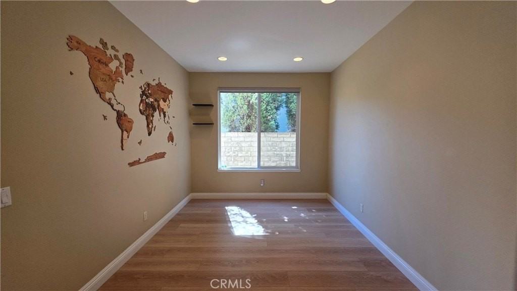 4432 Coffeetree Ln - Photo 7 of 28