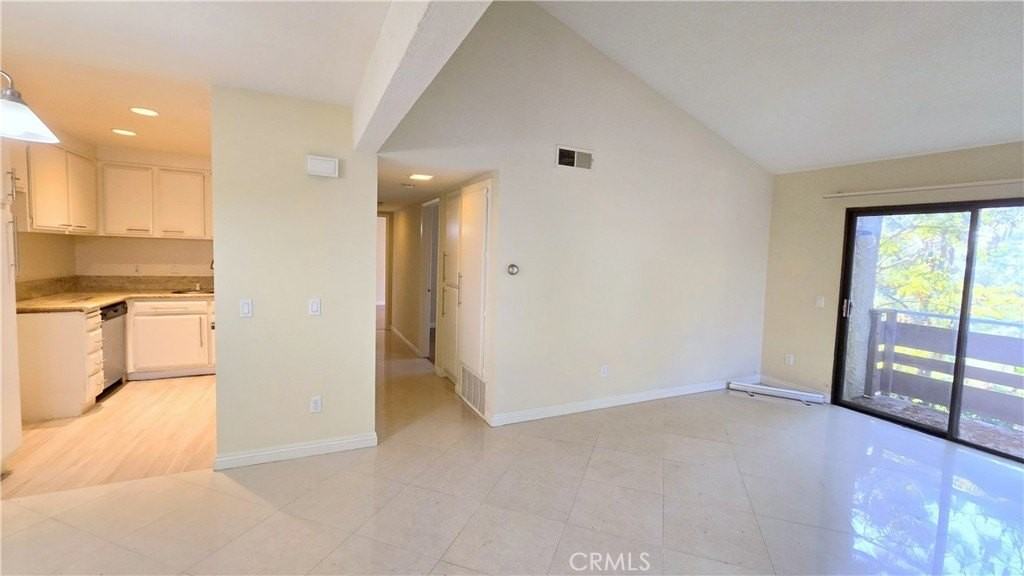 22808 Hilton Head Dr #28 - Photo 3 of 20