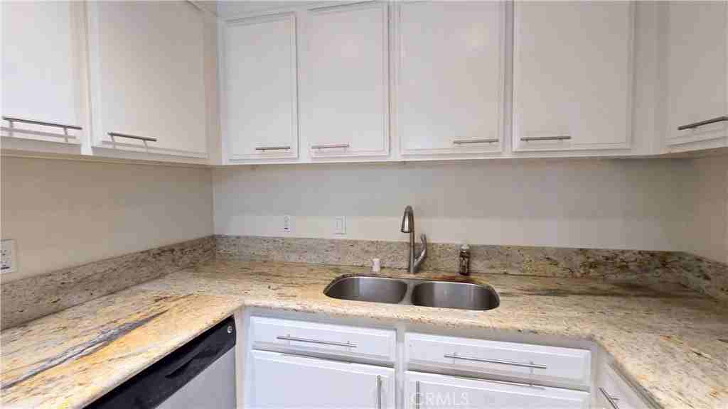 22808 Hilton Head Dr #28 - Photo 6 of 20