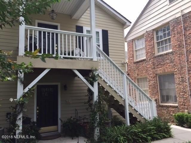 2830 Oak St - Photo 3 of 26