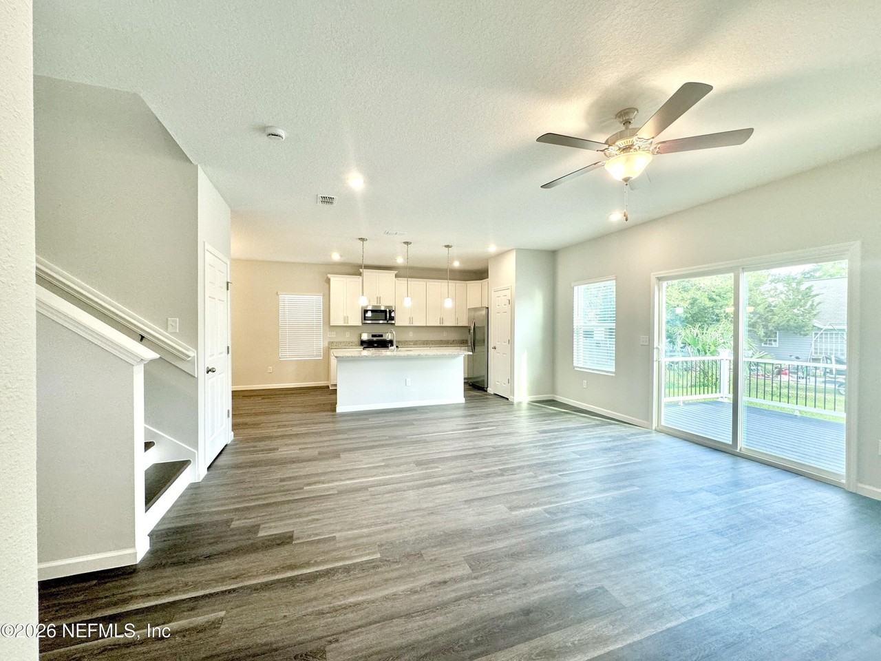 4672 Ribault Park St - Photo 5 of 36