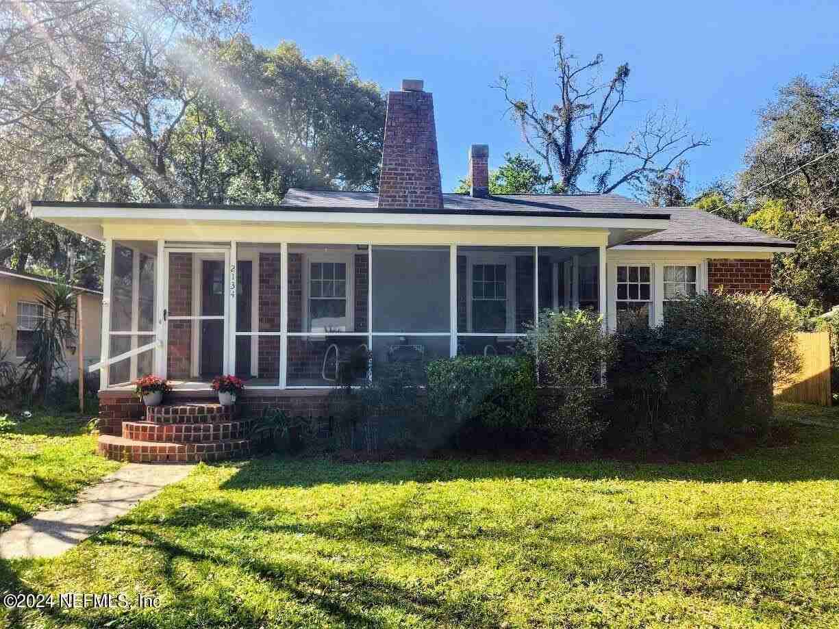 2134 Camden Ave - Photo 2 of 16