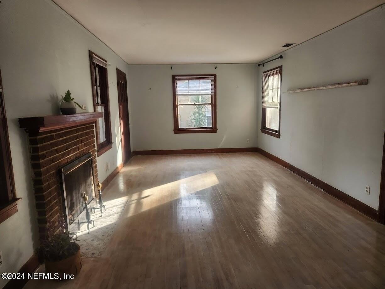 2134 Camden Ave - Photo 7 of 16