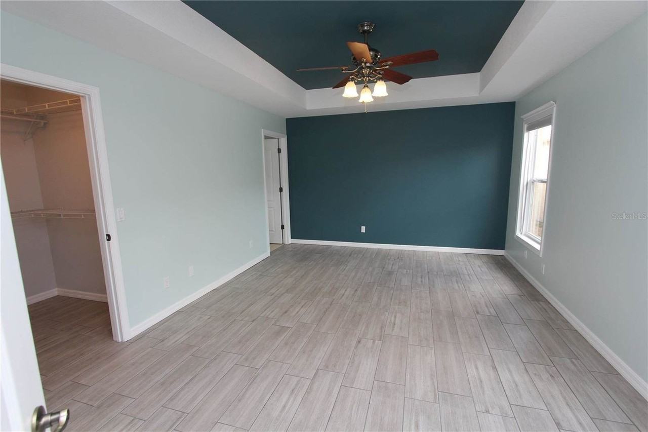 11717 Crawford Parrish Ln - Photo 4 of 50