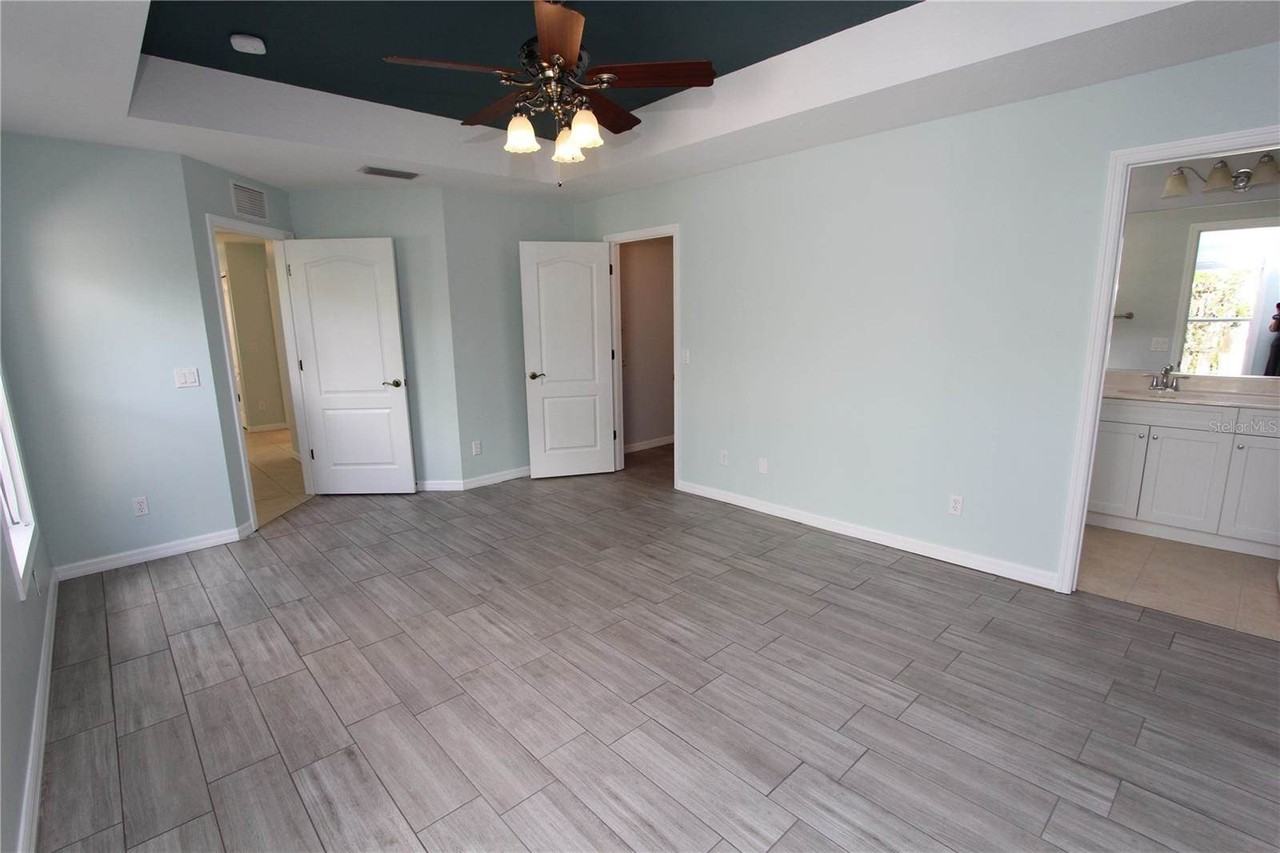11717 Crawford Parrish Ln - Photo 5 of 50