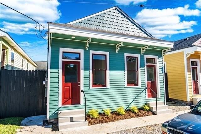 8609 Green St - Photo 2 of 16