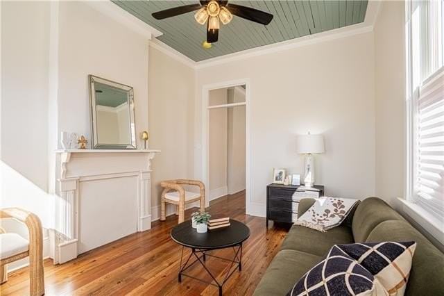 8609 Green St - Photo 4 of 16