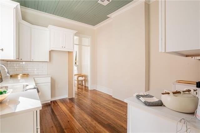 8609 Green St - Photo 7 of 16