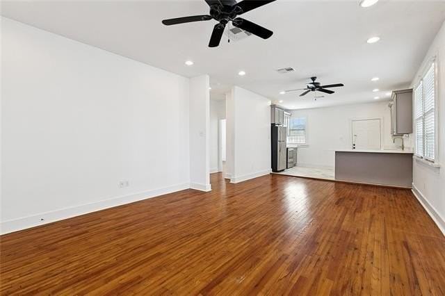 8406 Hickory St - Photo 6 of 16
