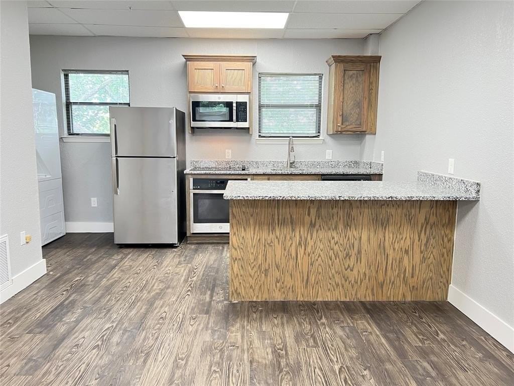 919 S Carroll Blvd #200 - Photo 3 of 11