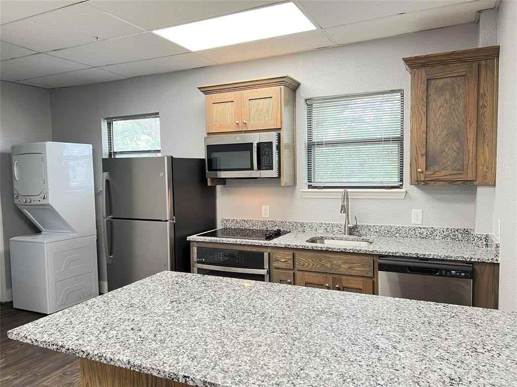 919 S Carroll Blvd #200 - Photo 4 of 11