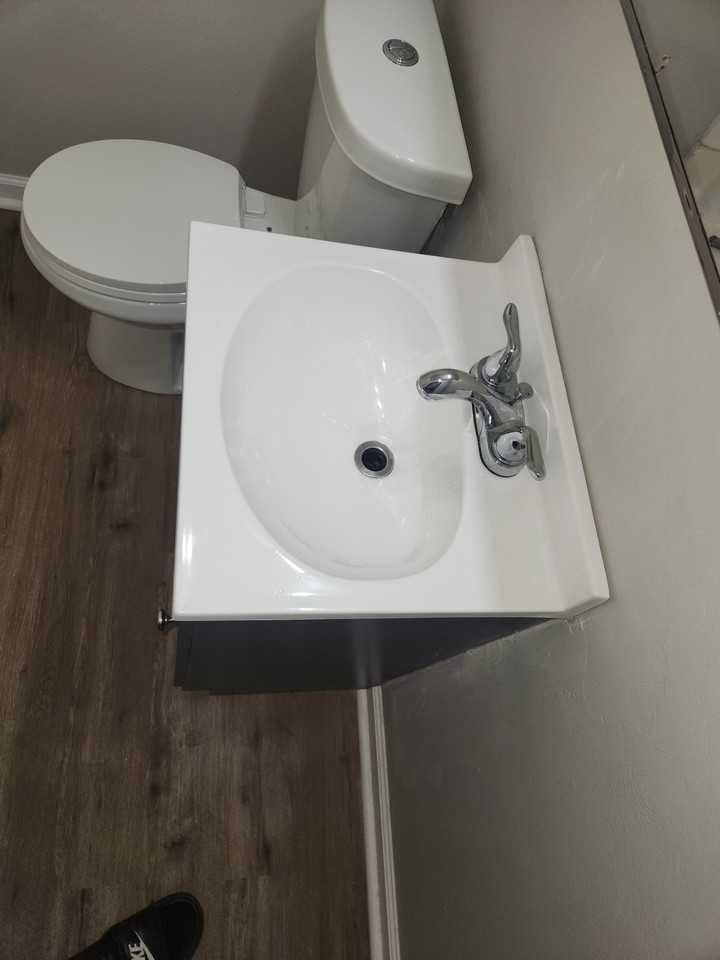 201 N Broom St #3 - Photo 4 of 11