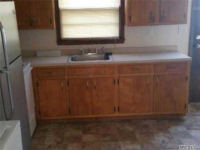 9 Hillwood Dr - Photo 2 of 4