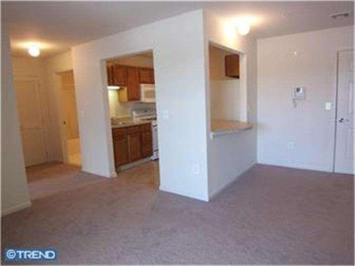 2307 Yardville Hamilton Square Rd - Photo 3 of 8