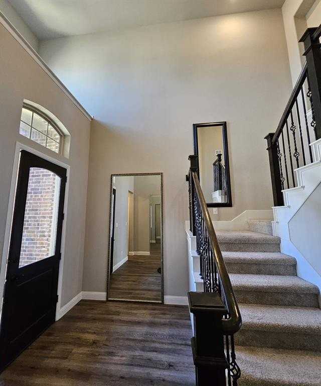 810 Elm Park Dr - Photo 7 of 29