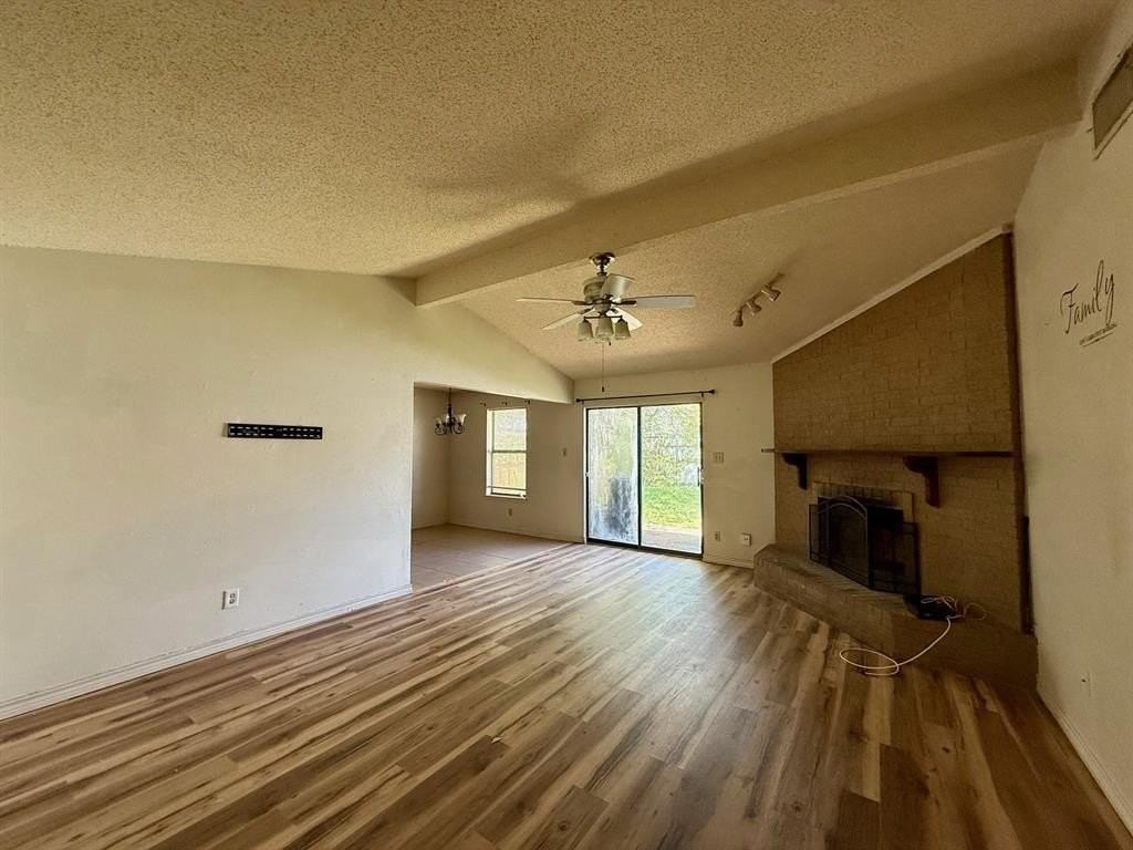 1900 Wurzburg Dr - Photo 2 of 15